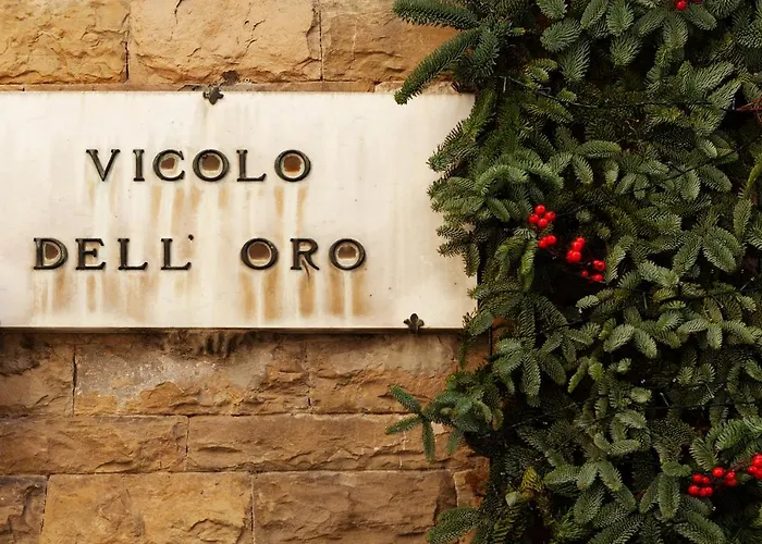 Ponte Vecchio Luxury Penthouse Apartament *
