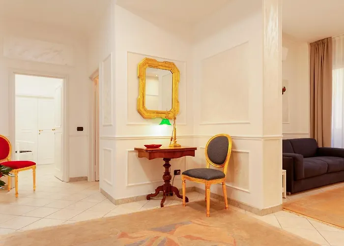 Ponte Vecchio Luxury Penthouse Florencja