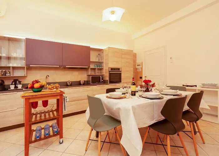Ponte Vecchio Luxury Penthouse Apartament