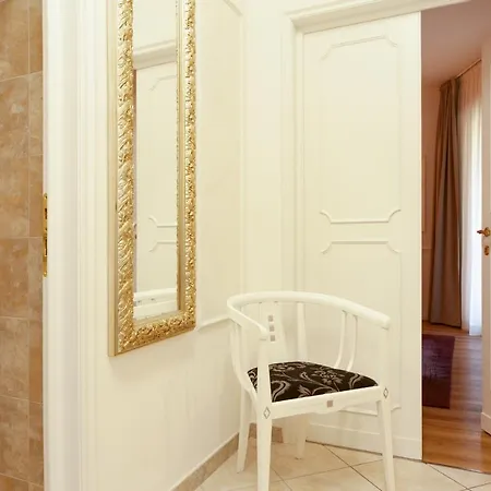 Lejlighed Ponte Vecchio Luxury Penthouse